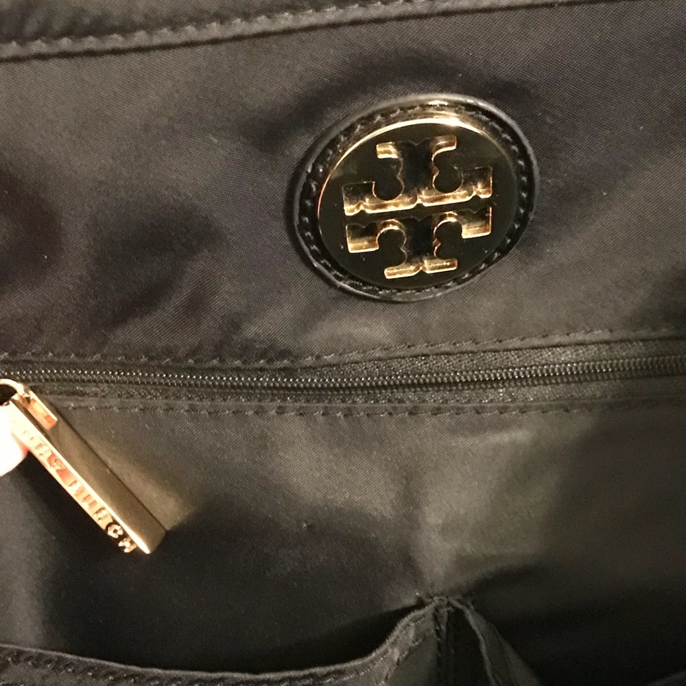 🌹Tory Burch Ella Black nylon/leather large tote🌹 - Picture 6 of 8